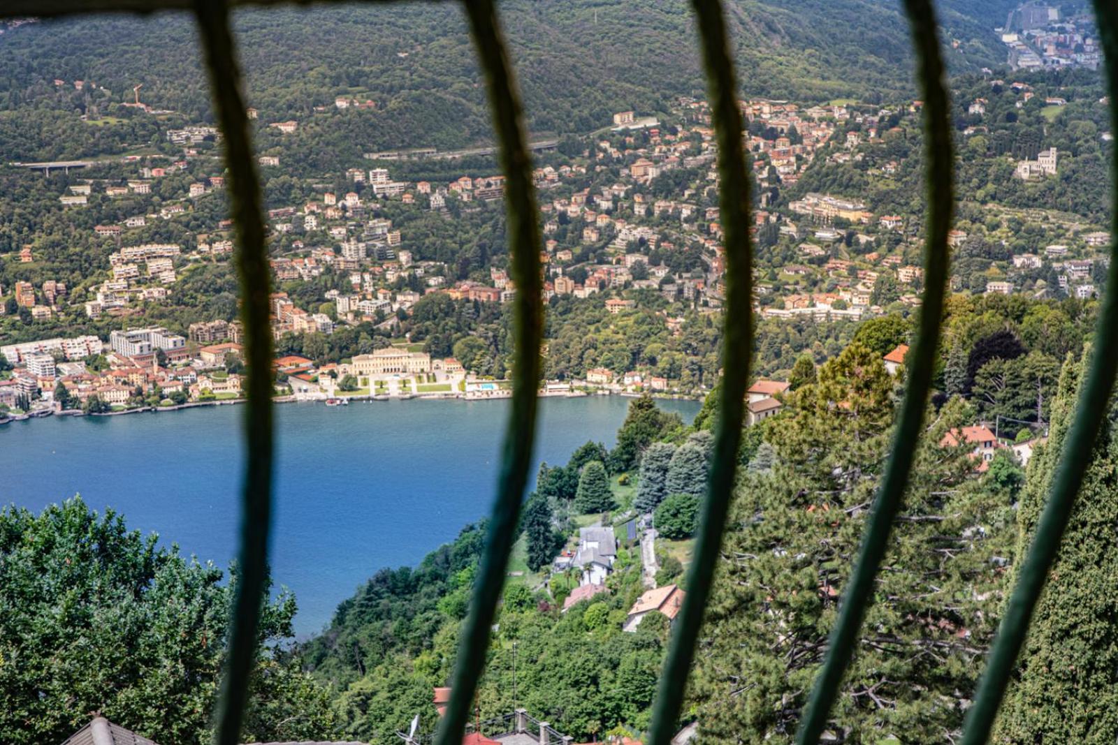 Hotel Vista Lago Brunate Exterior foto